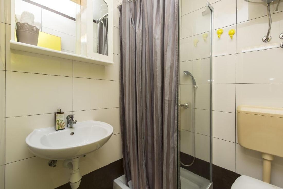 Apartments With Wifi Rabac, Labin - 17261 Ngoại thất bức ảnh